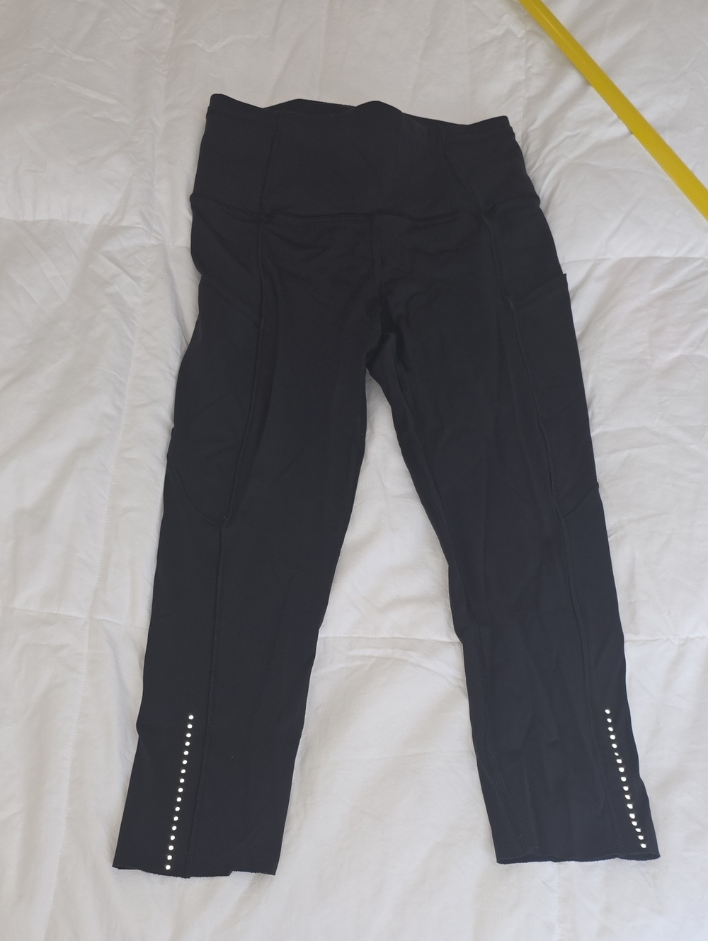lululemon athletica Black Fast and Free High-Rise Crop Leggins. Size 4
